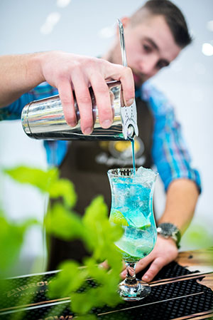 Drinki alkoholowe i bezalkoholowe - kawanatargi.com